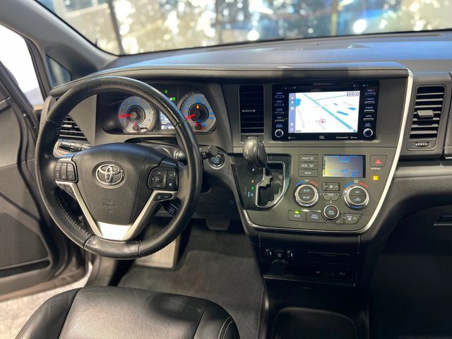2019 Toyota Sienna SE Premium 8-Passenger | Longwood, FL | Millenia Motors 2019 Toyota Sienna SE Premium 8-Passenger | Longwood, FL | Millenia Motors