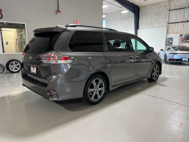 2019 Toyota Sienna SE Premium 8-Passenger | Longwood, FL | Millenia Motors 2019 Toyota Sienna SE Premium 8-Passenger | Longwood, FL | Millenia Motors