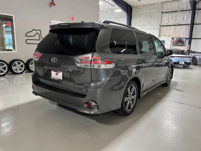 2019 Toyota Sienna SE Premium 8-Passenger | Longwood, FL | Millenia Motors 2019 Toyota Sienna SE Premium 8-Passenger | Longwood, FL | Millenia Motors