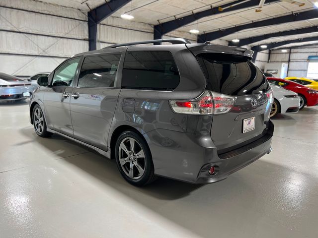 2019 Toyota Sienna SE Premium 8-Passenger | Longwood, FL | Millenia Motors