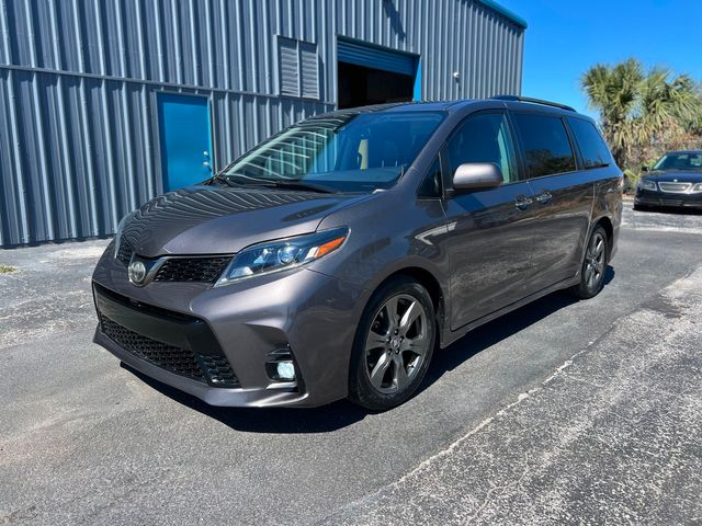 2019 Toyota Sienna SE Premium 8-Passenger | Longwood, FL | Millenia Motors