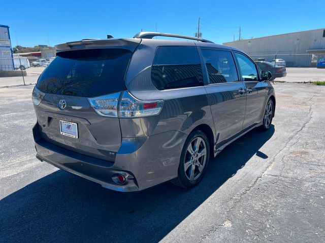 2019 Toyota Sienna SE Premium 8-Passenger | Longwood, FL | Millenia Motors