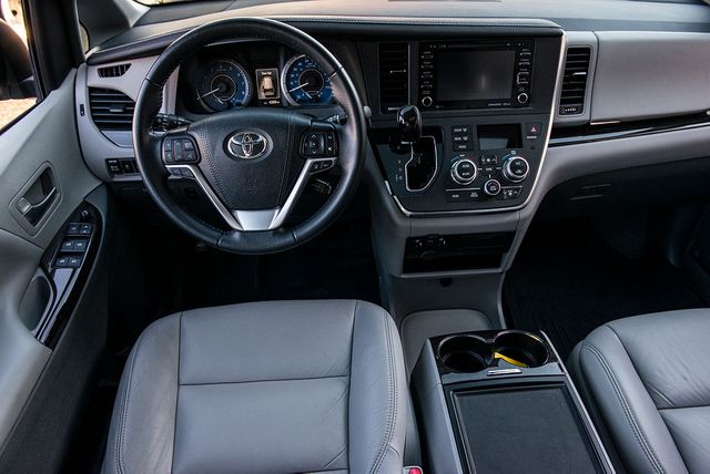 2019 Toyota Sienna XLE 8-Passenger | Van Nuys, CA | Stellar Auto INC.