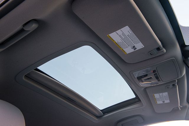 2019 Toyota Sienna XLE 8-Passenger | Van Nuys, CA | Stellar Auto INC.