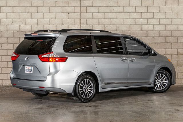 2019 Toyota Sienna XLE 8-Passenger | Van Nuys, CA | Stellar Auto INC.
