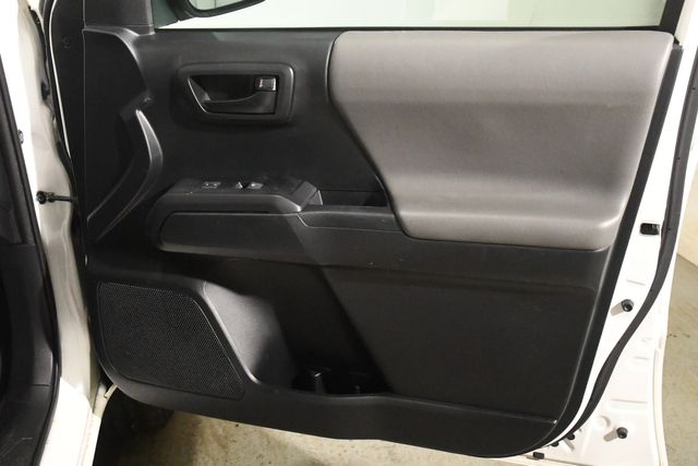 2019 Toyota Tacoma SR5 V6 | Branford, CT | Sound Auto Wholesalers 2019 Toyota Tacoma SR5 V6 | Branford, CT | Sound Auto Wholesalers