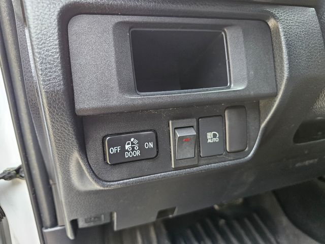 2019 Toyota Tacoma SR5 V6 | Brownsville TX | English Motors