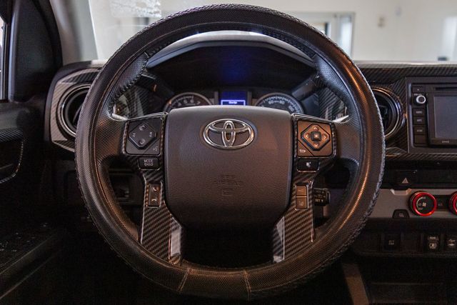 2019 Toyota Tacoma  SR5 Crew Cab