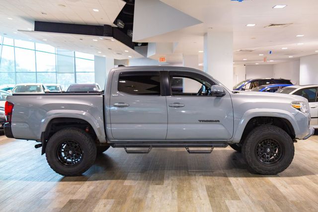 2019 Toyota Tacoma  SR5 Crew Cab