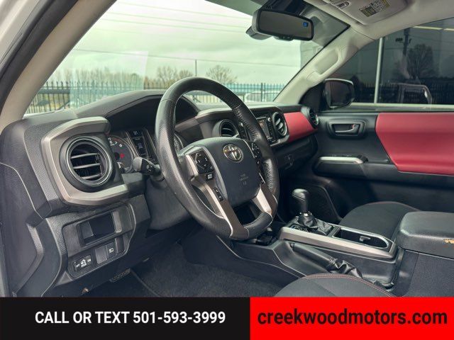 2019 Toyota Tacoma SR5 V6 4x4 Crew Cab LIFTED White Financing NICE 2019 Toyota Tacoma SR5 V6 4x4 Crew Cab LIFTED White Financing NICE