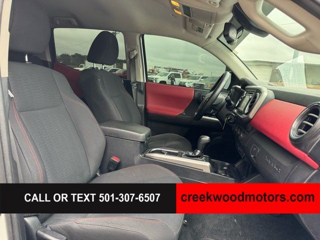 2019 Toyota Tacoma SR5 V6 4x4 Auto Crew Cab LIFTED White Low Miles 2019 Toyota Tacoma SR5 V6 4x4 Auto Crew Cab LIFTED White Low Miles