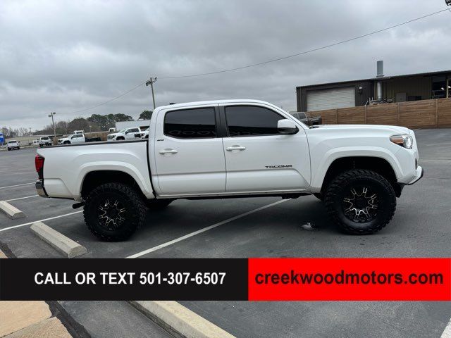 2019 Toyota Tacoma SR5 V6 4x4 Auto Crew Cab LIFTED White Low Miles 2019 Toyota Tacoma SR5 V6 4x4 Auto Crew Cab LIFTED White Low Miles