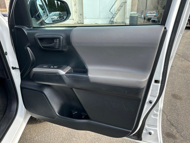 2019 Toyota Tacoma SR5 V6