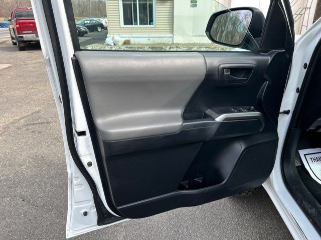 2019 Toyota Tacoma SR5 V6