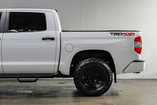 2019 Toyota Tundra TRD SPORT 18" Methods 35" NITTO Tonneau 2 OWNER | Dallas, TX | East Dallas Diesel 2019 Toyota Tundra TRD SPORT 18" Methods 35" NITTO Tonneau 2 OWNER | Dallas, TX | East Dallas Diesel