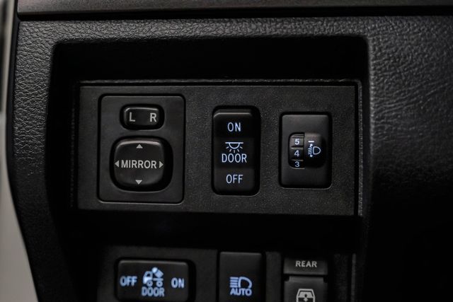 2019 Toyota Tundra SR5 | Dallas, TX | East Dallas Diesel