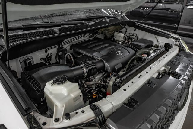 2019 Toyota Tundra TRD SPORT 18" Methods 35" NITTO Tonneau 2 OWNER | Dallas, TX | East Dallas Diesel 2019 Toyota Tundra TRD SPORT 18" Methods 35" NITTO Tonneau 2 OWNER | Dallas, TX | East Dallas Diesel