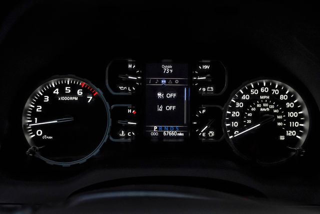 2019 Toyota Tundra TRD SPORT 18" Methods 35" NITTO Tonneau 2 OWNER | Dallas, TX | East Dallas Diesel 2019 Toyota Tundra TRD SPORT 18" Methods 35" NITTO Tonneau 2 OWNER | Dallas, TX | East Dallas Diesel