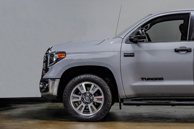 2019 Toyota Tundra SR5 TSS OFF-ROAD Cement Nav 20" WHEELS Side Steps | Dallas, TX | East Dallas Diesel 2019 Toyota Tundra SR5 TSS OFF-ROAD Cement Nav 20" WHEELS Side Steps | Dallas, TX | East Dallas Diesel