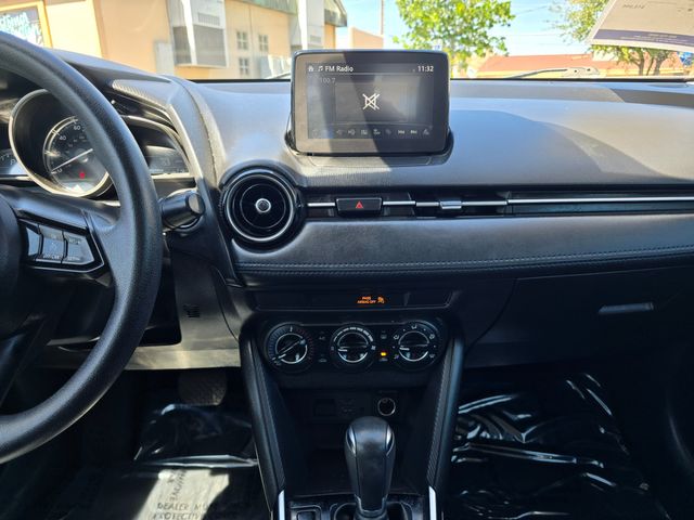 2019 Toyota Yaris LE 2019 Toyota Yaris LE