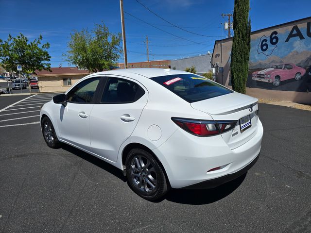 2019 Toyota Yaris LE 2019 Toyota Yaris LE