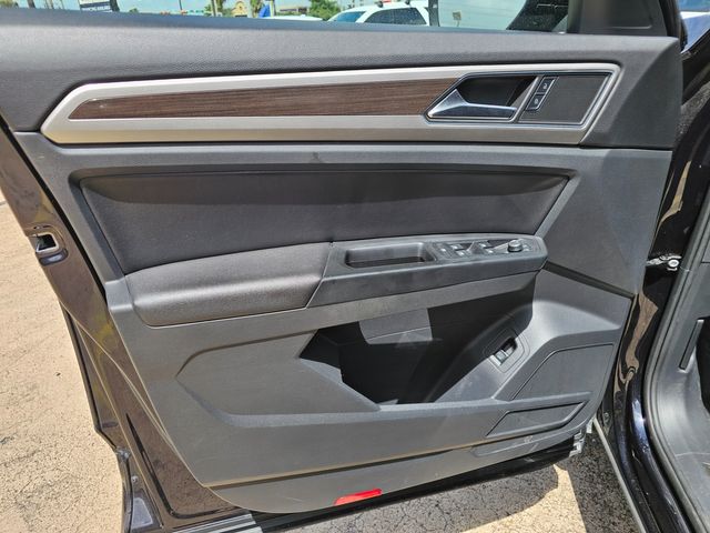 2019 Volkswagen Atlas V6 SEL R-Line 4Motion | Brownsville TX | English Motors 2019 Volkswagen Atlas V6 SEL R-Line 4Motion | Brownsville TX | English Motors