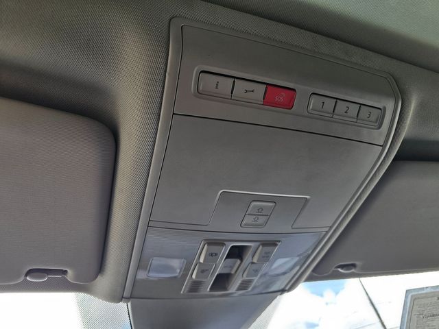 2019 Volkswagen Atlas V6 SEL R-Line 4Motion | Brownsville TX | English Motors 2019 Volkswagen Atlas V6 SEL R-Line 4Motion | Brownsville TX | English Motors