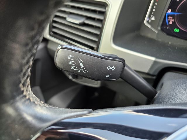 2019 Volkswagen Atlas V6 SEL R-Line 4Motion | Brownsville TX | English Motors 2019 Volkswagen Atlas V6 SEL R-Line 4Motion | Brownsville TX | English Motors