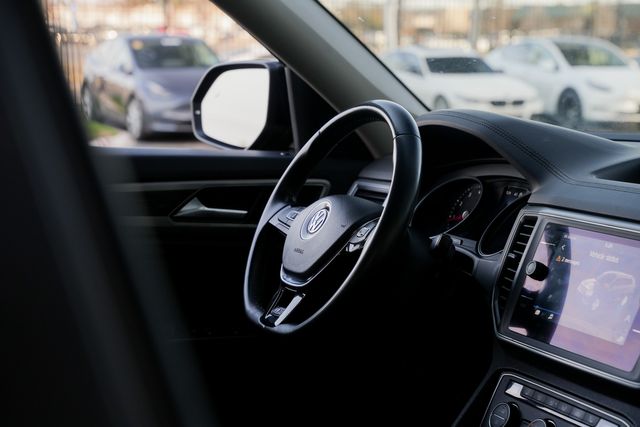 2019 Volkswagen Atlas V6 SE R-Line 4Motion AWD/REGULAR SERVICE / LOADED | Austin, TX | Rocky Mountain Truck Stop Austin