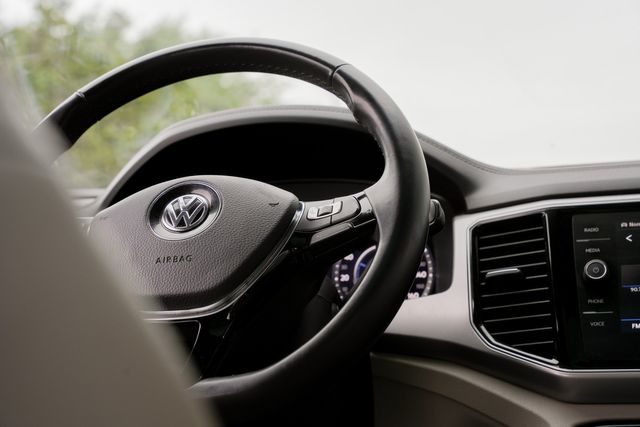 2019 Volkswagen Atlas V6 SEL 4Motion AWD / REGULAR SERVICE | Austin, TX | Rocky Mountain Truck Stop Austin