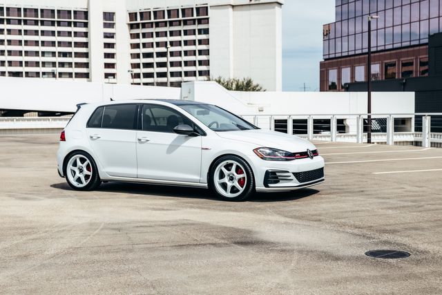 2019 Volkswagen Golf GTI SE | Addison, TX | Apex Auto Sports