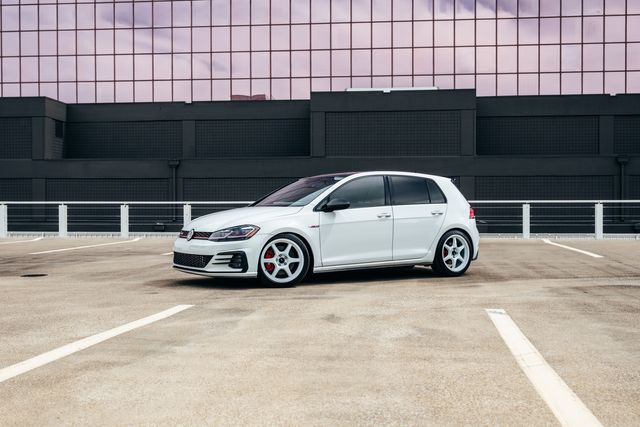 2019 Volkswagen Golf GTI SE | Addison, TX | Apex Auto Sports