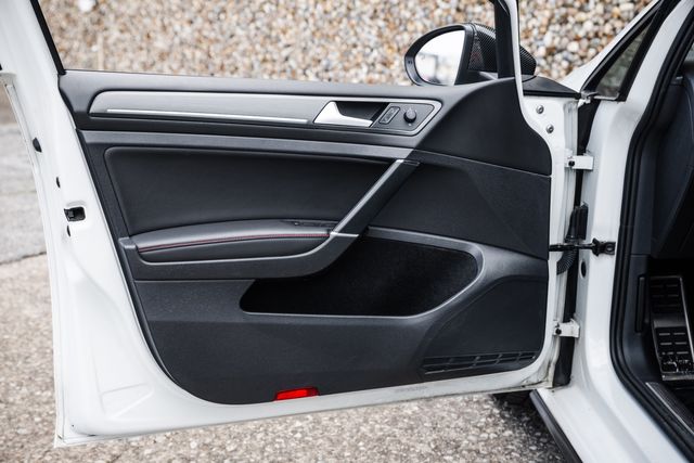 2019 Volkswagen Golf GTI SE | Addison, TX | Apex Auto Sports