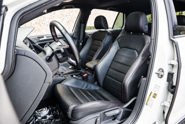 2019 Volkswagen Golf GTI SE | Addison, TX | Apex Auto Sports