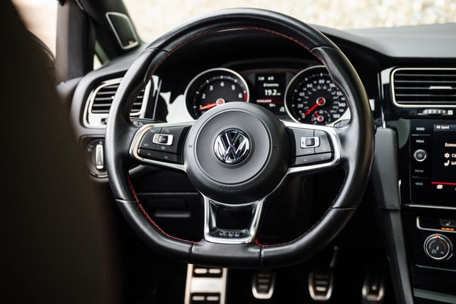 2019 Volkswagen Golf GTI SE | Addison, TX | Apex Auto Sports