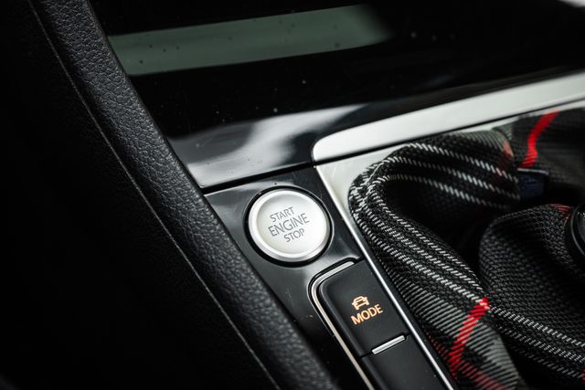 2019 Volkswagen Golf GTI SE | Addison, TX | Apex Auto Sports