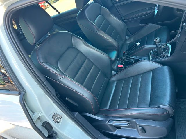 2019 Volkswagen Golf GTI SE | Plano, TX | Schneck Motor Company 2019 Volkswagen Golf GTI SE | Plano, TX | Schneck Motor Company