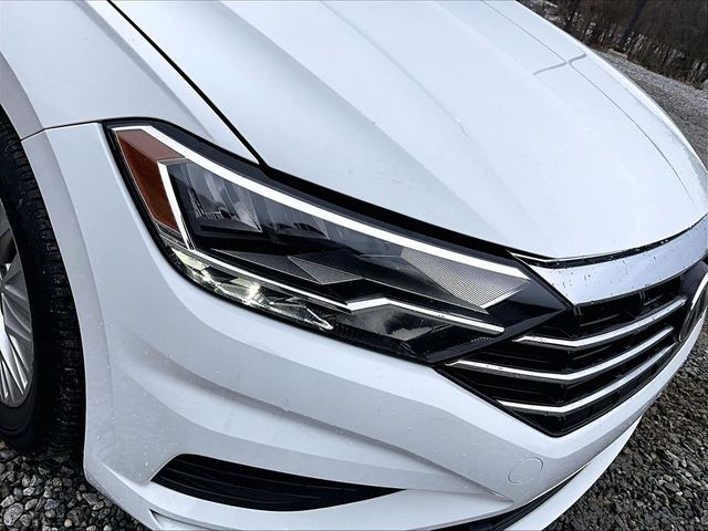 2019 Volkswagen Jetta R-Line