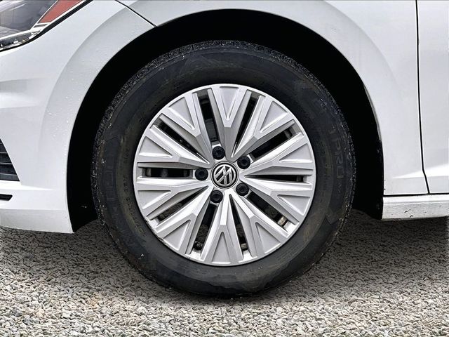 2019 Volkswagen Jetta R-Line