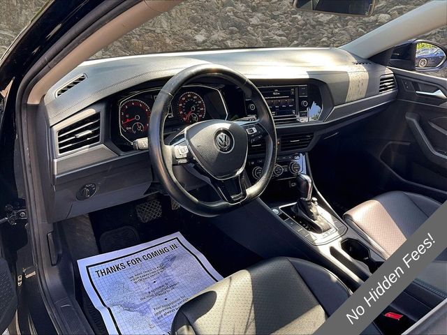 2019 Volkswagen Jetta R-Line