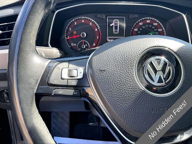 2019 Volkswagen Jetta R-Line