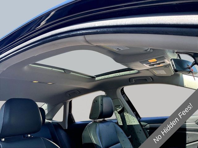 2019 Volkswagen Jetta R-Line