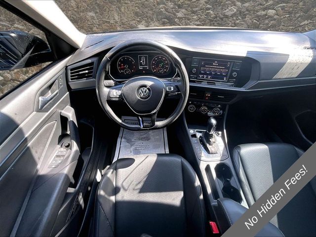 2019 Volkswagen Jetta R-Line
