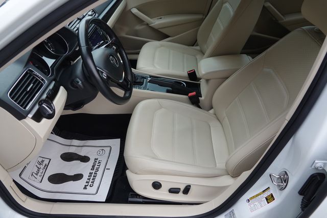 2019 Volkswagen Passat SE R-Line | Loganville, Georgia | Executive Auto