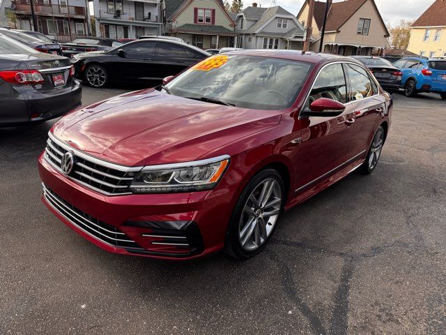 2019 Volkswagen Passat SE R-Line