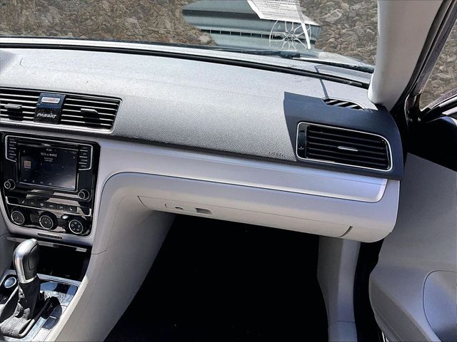 2019 Volkswagen Passat Wolfsburg