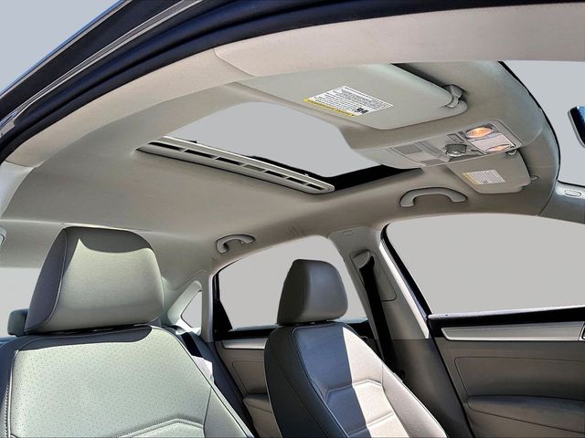 2019 Volkswagen Passat Wolfsburg