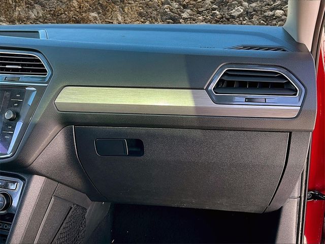 2019 Volkswagen Tiguan 2.0T SEL