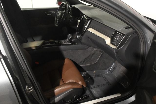 2019 Volvo S60 T6 Inscription | Branford, CT | Sound Auto Wholesalers 2019 Volvo S60 T6 Inscription | Branford, CT | Sound Auto Wholesalers