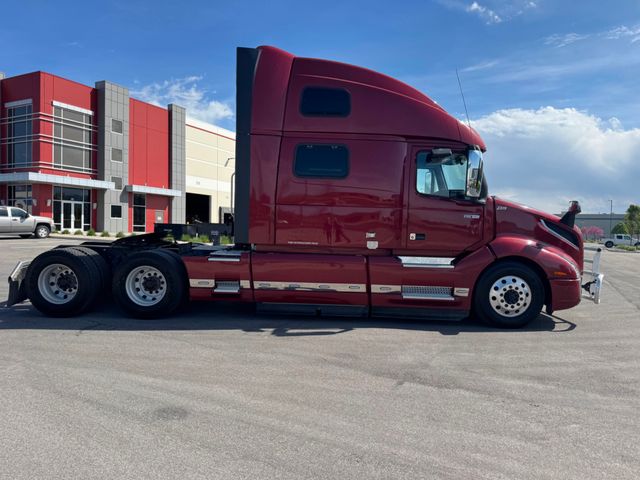 2019 Volvo VNL 860
